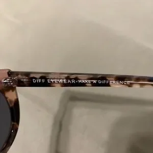 Diff Eyewear | Accessories | New Diff Emmy Cat Eye  display picture 2